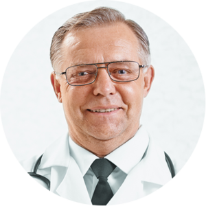A headshot picture of a locum tenens family medicine physician